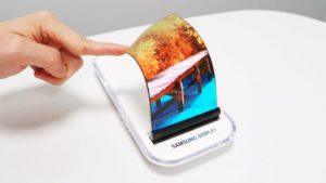Samsung Galaxy X, tot ce ne-am putea dori de la un smartphone pliabil
