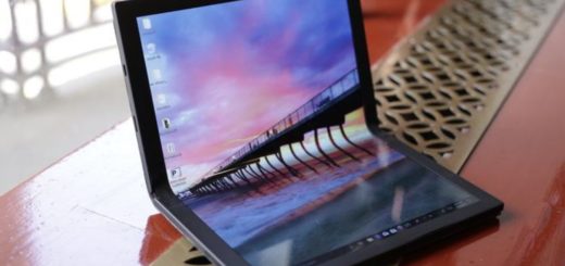 Lenovo anunță un nou laptop cu ecran flexibil pliabil