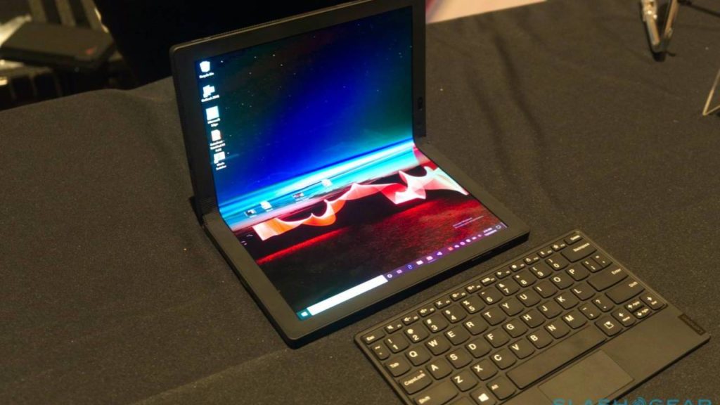 Laptopul cu ecran pliabil? Ce poți face cu un display de două ori mai mare?